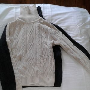 2 women Sweater knit cotton stretchy, turtle neck